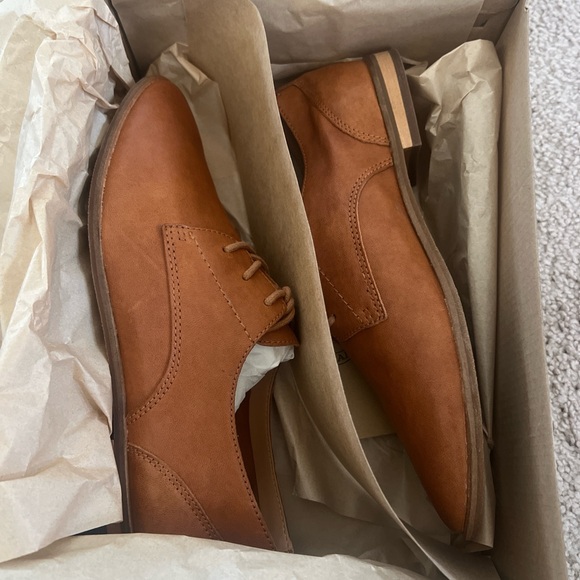 FRYE AND CO. Brown Leather Lace-Up Flats - Picture 5 of 7